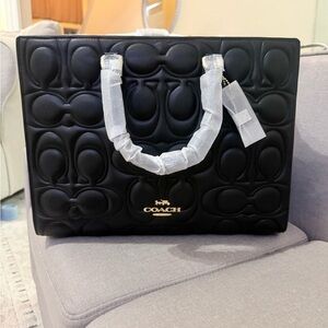 NEW Large Coach Maggie Tote Bag In Signature Leather